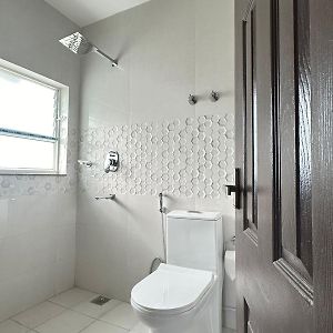 Twin Room Private Bathroom